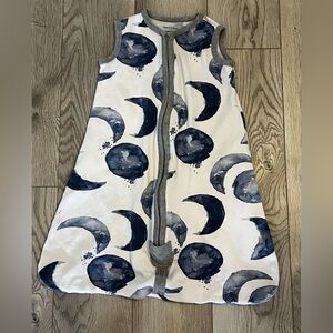 Burt’s Bees Moon and Stars sleep sack, size small 10-18 lbs